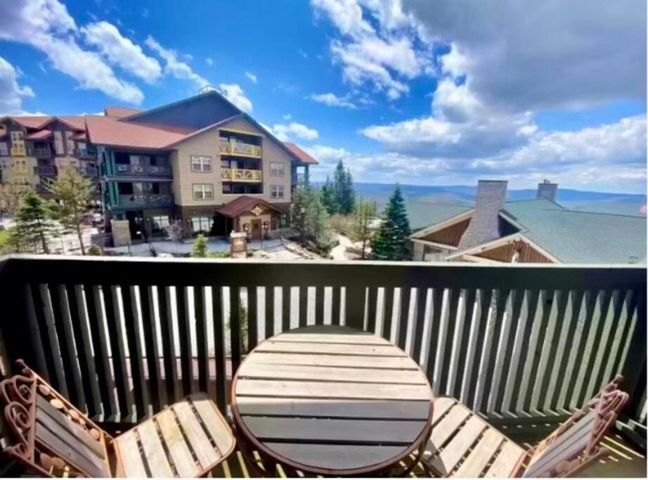 Snowshoe Mountain Retreat! Ski In And Out! Екстер'єр фото