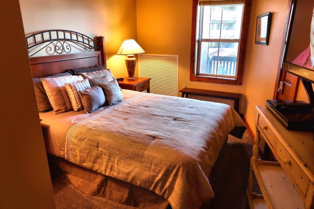 Snowshoe Mountain Retreat! Ski In And Out! Екстер'єр фото